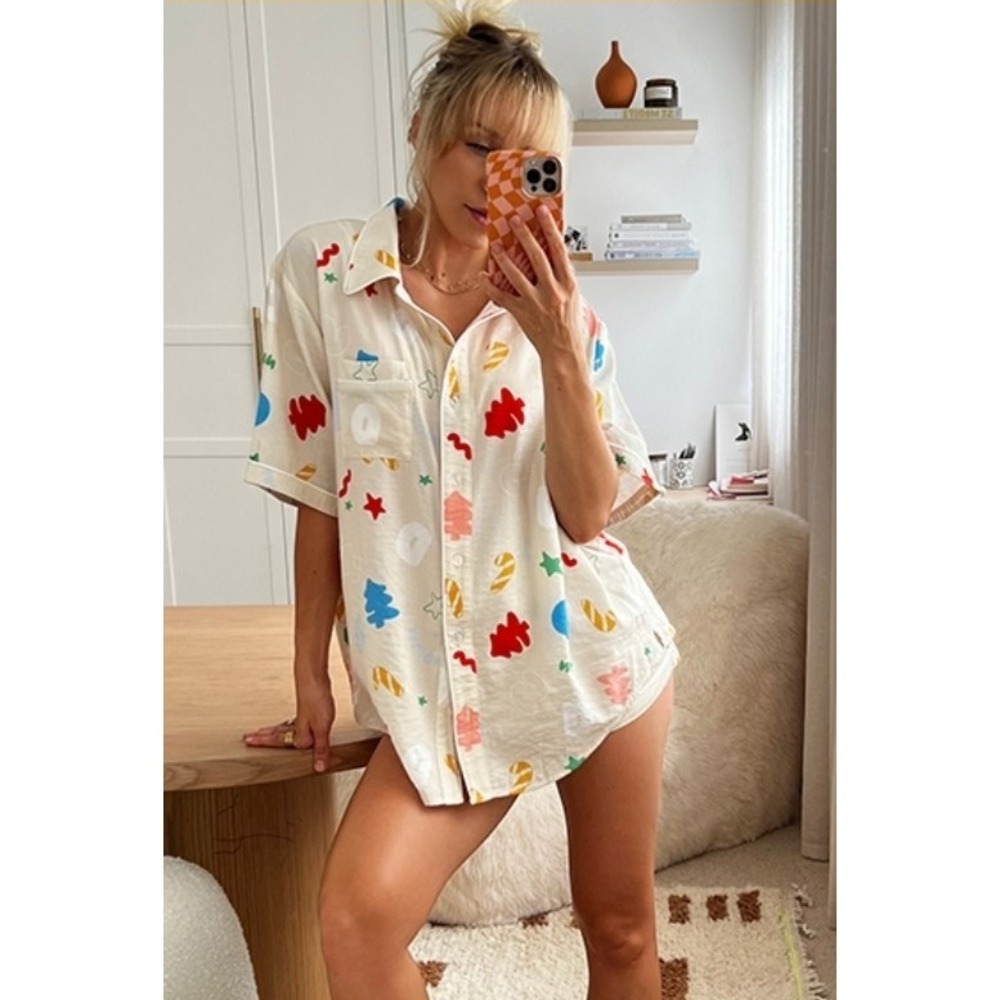 Sarahs Day x White Fox Womens xs Oversized Holiday Pajamas 2 Piece Rayon